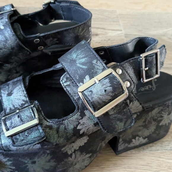 Free People Follow Your Own Back Platform Daisy Sandal - Picture 4 of 9